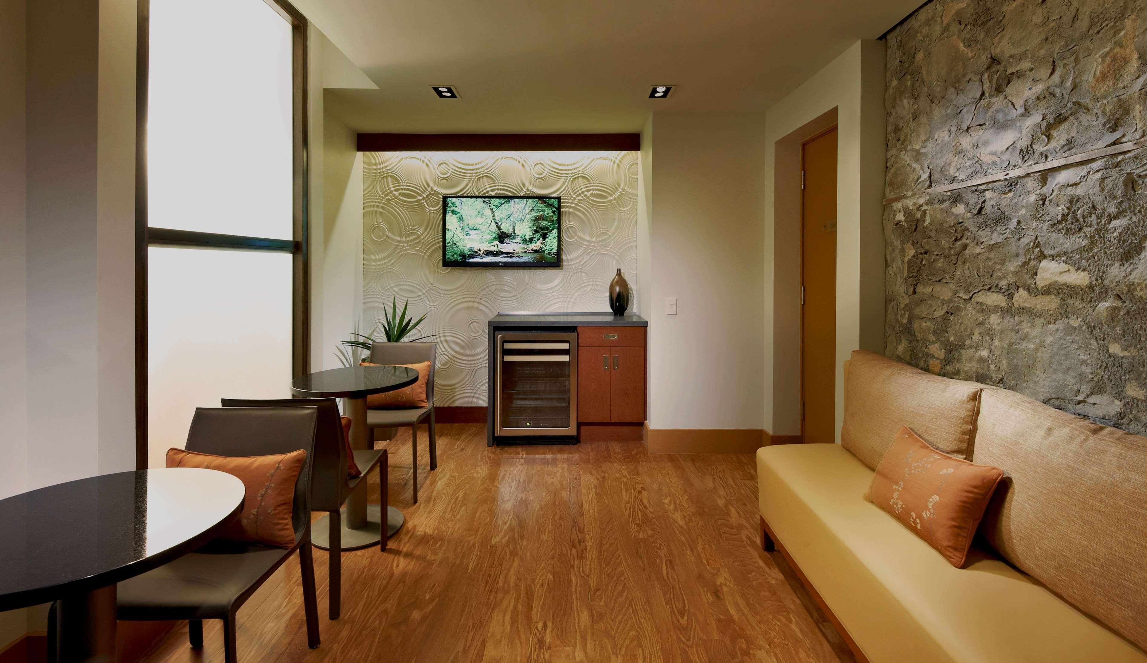 Hyatt Regency Hotel Calgary